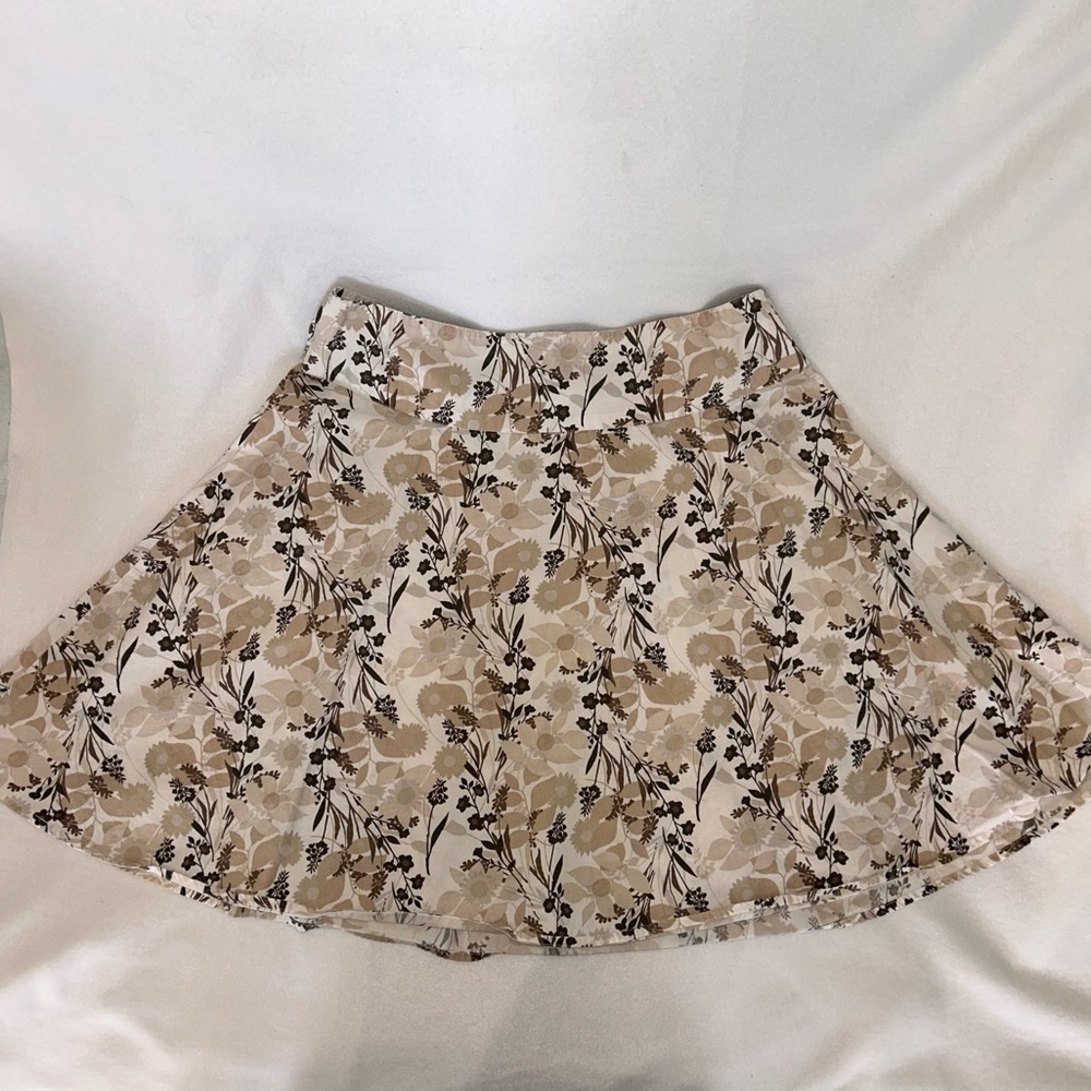 Austin Clothing Co. Floral Beige and Brown Cotton Skirt - Picture 4 of 8